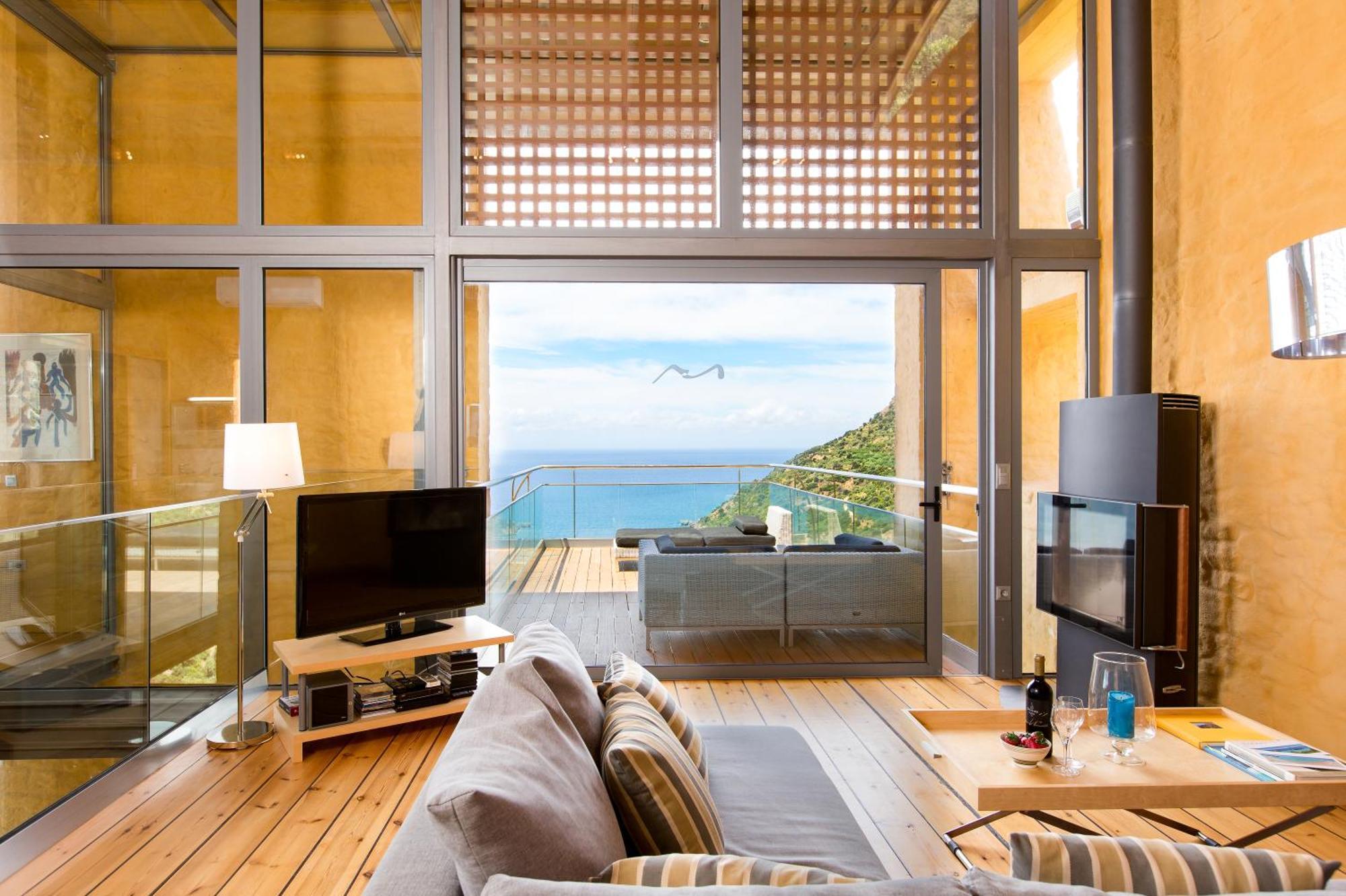 Beachfront Ravdoucha Epavlis Eleni Villa - Pool, Hot Tub, Gym, Sauna, Private Parking, Wifi Chania  Exterior foto