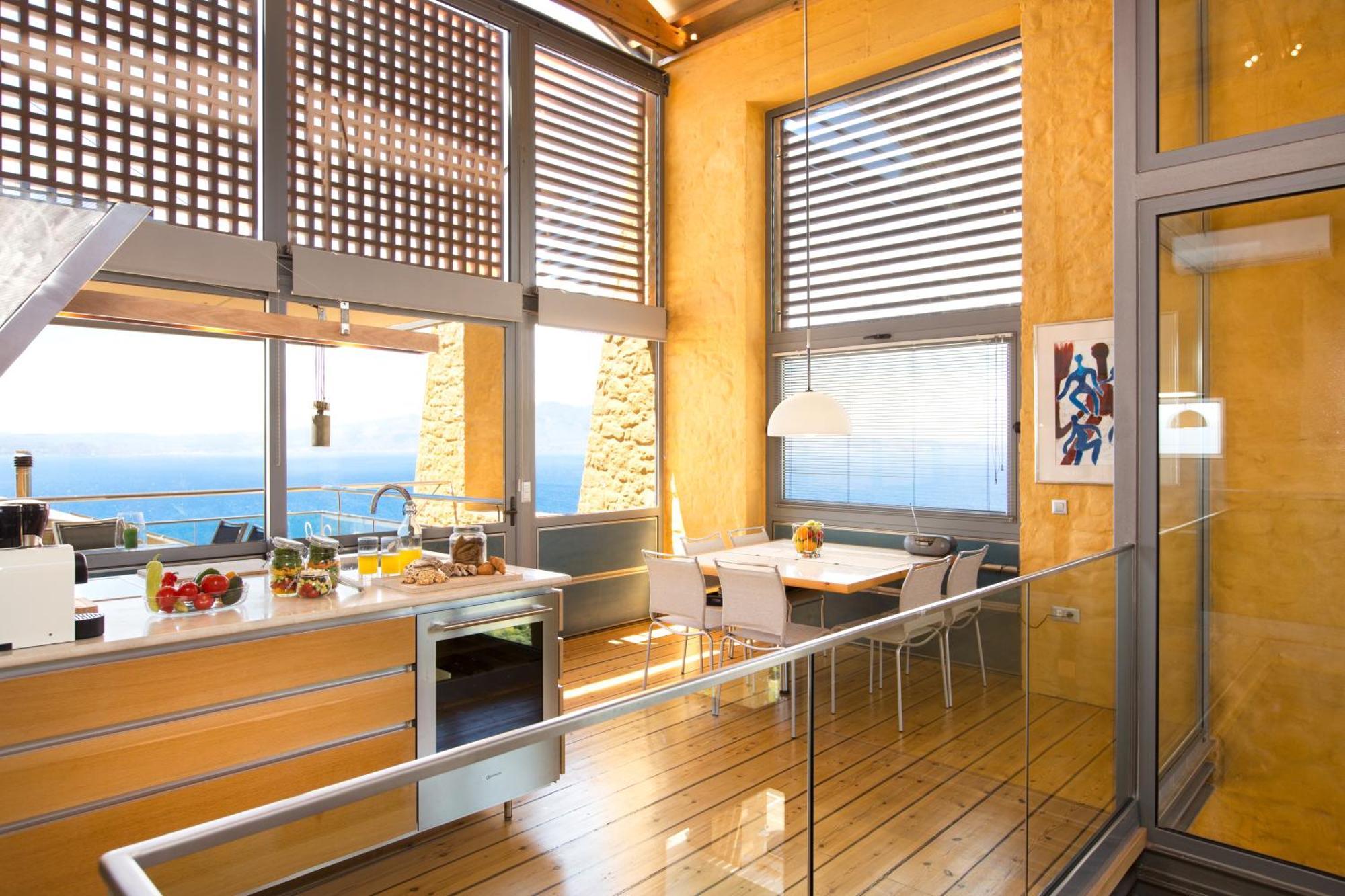 Beachfront Ravdoucha Epavlis Eleni Villa - Pool, Hot Tub, Gym, Sauna, Private Parking, Wifi Chania  Exterior foto
