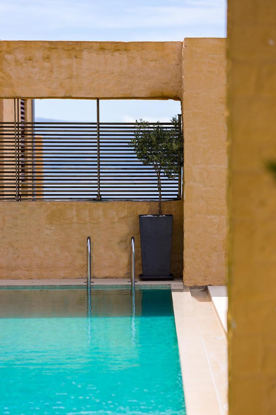 Beachfront Ravdoucha Epavlis Eleni Villa - Pool, Hot Tub, Gym, Sauna, Private Parking, Wifi Chania  Exterior foto