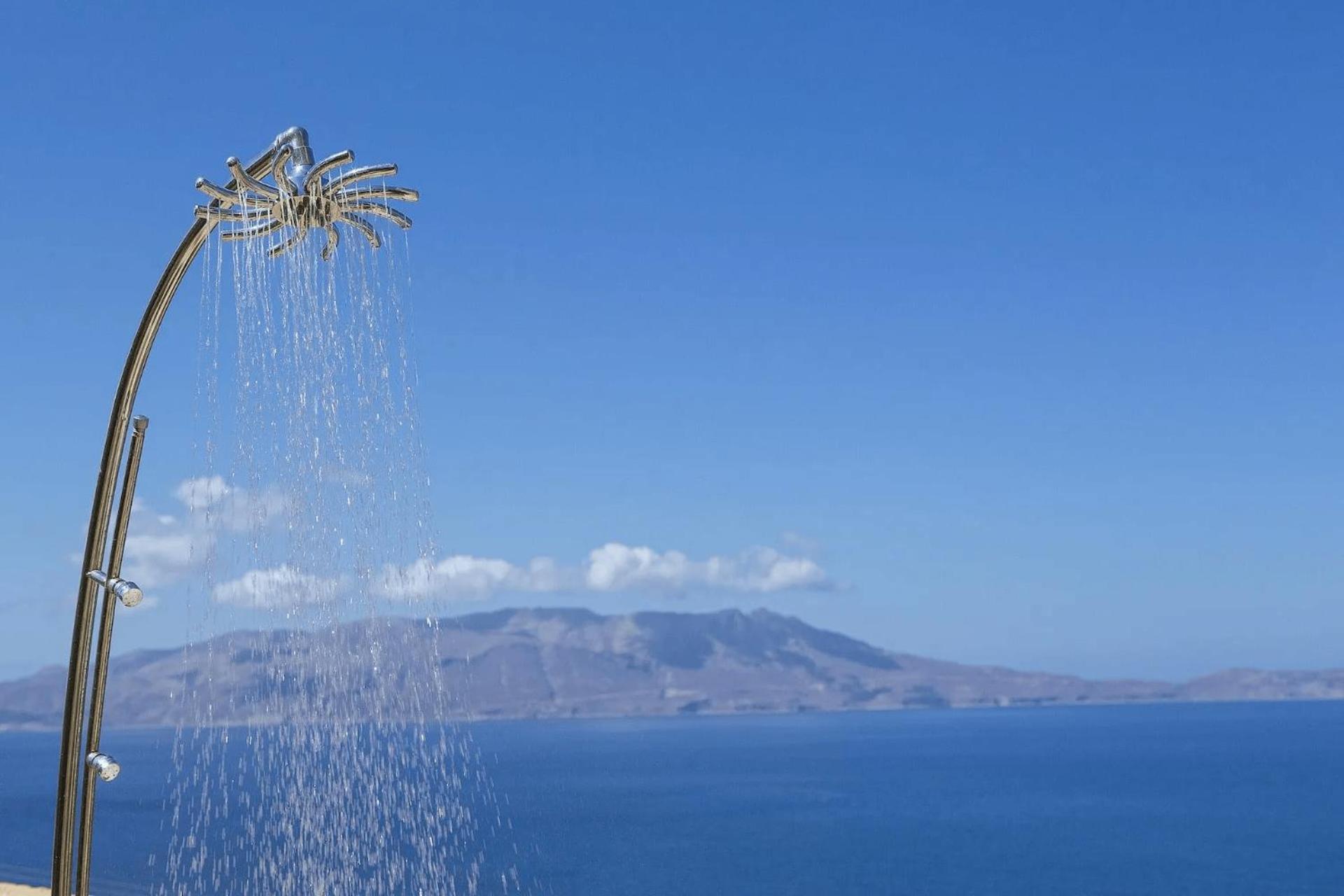 Beachfront Ravdoucha Epavlis Eleni Villa - Pool, Hot Tub, Gym, Sauna, Private Parking, Wifi Chania  Exterior foto