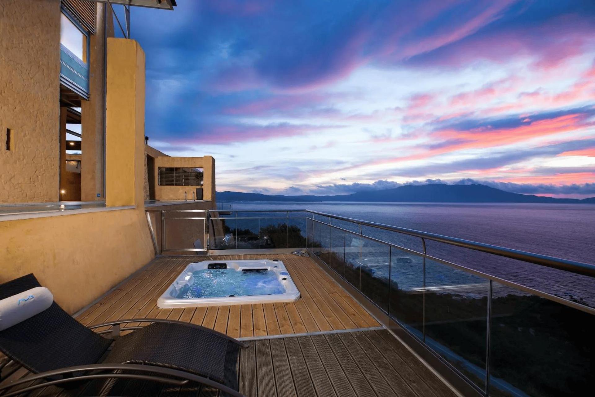 Beachfront Ravdoucha Epavlis Eleni Villa - Pool, Hot Tub, Gym, Sauna, Private Parking, Wifi Chania  Exterior foto